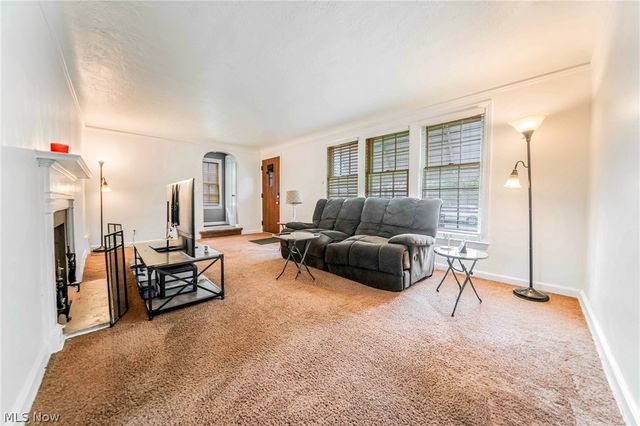 24501 Yosemite Drive, Euclid, OH 44117