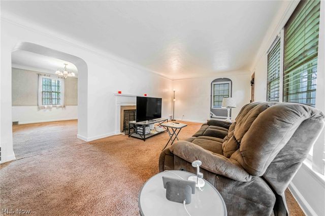 24501 Yosemite Drive, Euclid, OH 44117