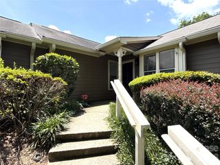 2720 Von Thuringer Court, Charlotte, NC 28210