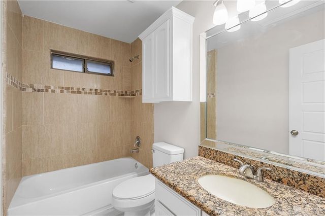 4408 Xanthisma Avenue, Mcallen, TX 78504