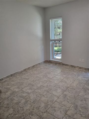 4317 Hartford Street 109, Dallas, TX 75219