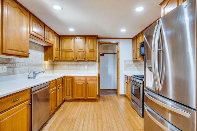 1629 E 119th St S, Mulvane, KS 67110