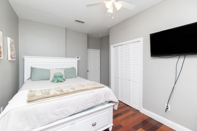 59 W 7th St 3, Boston, MA 02127