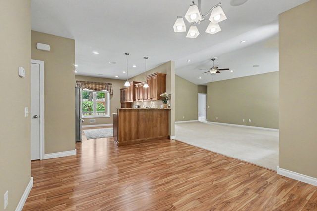7766 5th Street, Mattawan, MI 49071