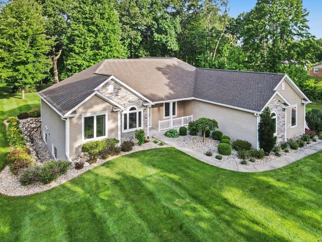 7766 5th Street, Mattawan, MI 49071