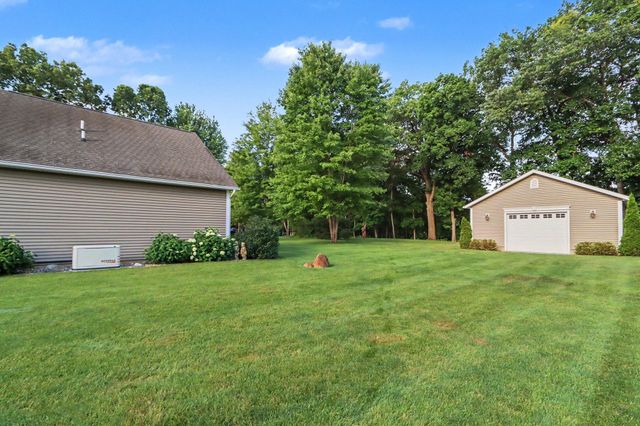 7766 5th Street, Mattawan, MI 49071