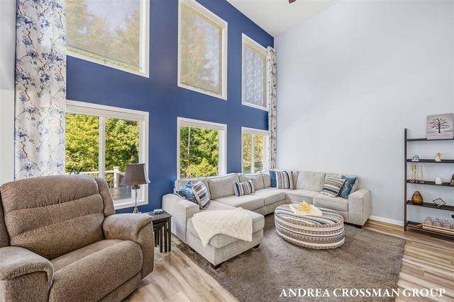 6655 Westshire Drive, Norton Shores, MI 49444