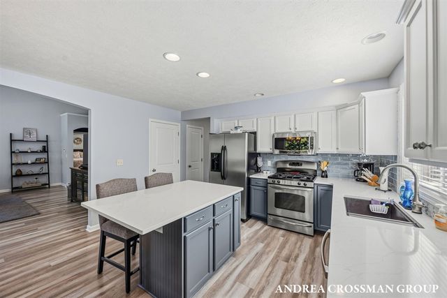 6655 Westshire Drive, Norton Shores, MI 49444