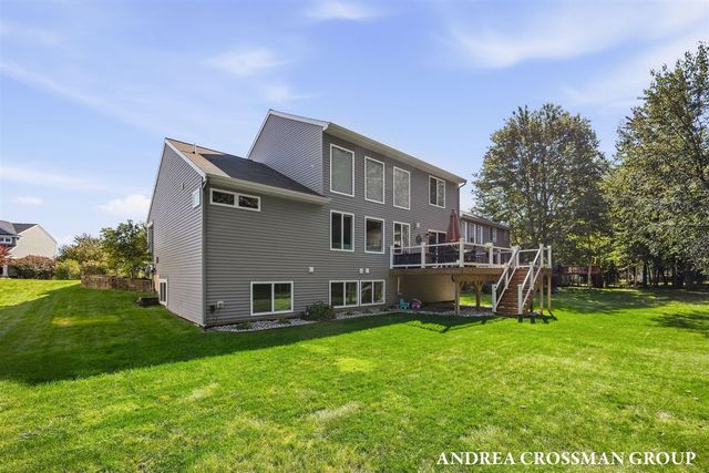 6655 Westshire Drive, Norton Shores, MI 49444