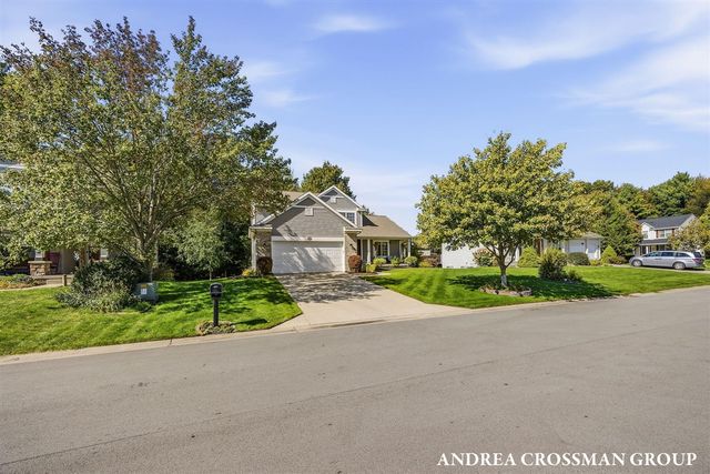 6655 Westshire Drive, Norton Shores, MI 49444