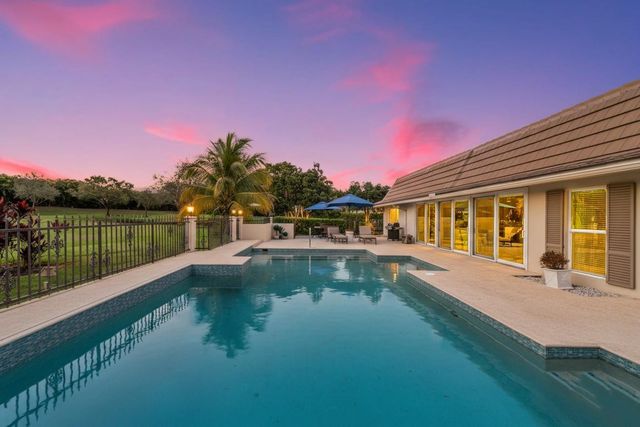 4747 S Lake Drive, Boynton Beach, FL 33436