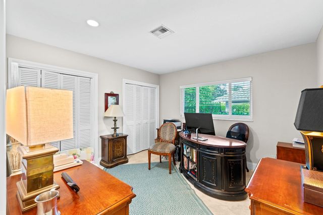 4747 S Lake Drive, Boynton Beach, FL 33436