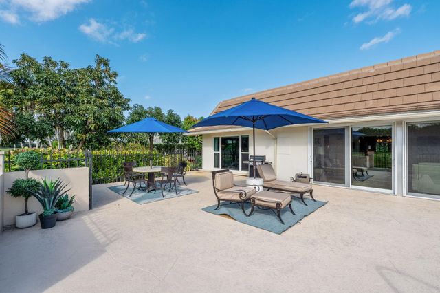 4747 S Lake Drive, Boynton Beach, FL 33436