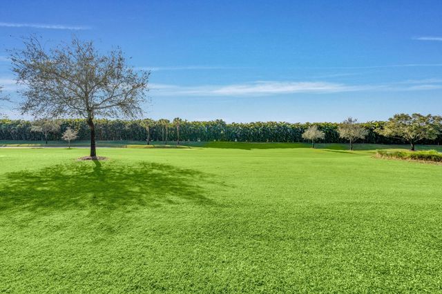 4747 S Lake Drive, Boynton Beach, FL 33436