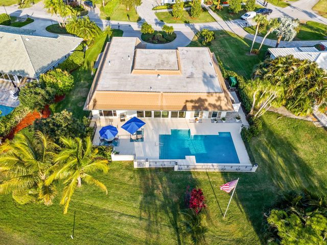 4747 S Lake Drive, Boynton Beach, FL 33436