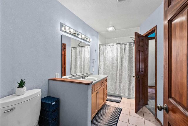 2100 HILLSIDE LANE, Green Bay, WI 54302
