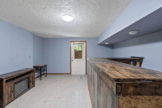 2100 HILLSIDE LANE, Green Bay, WI 54302