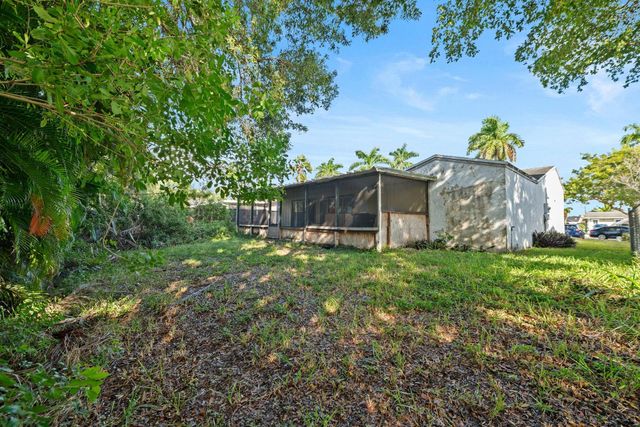 4351 NW 115th Ter, Sunrise, FL 33323