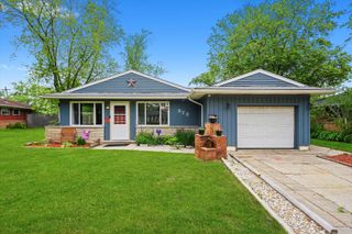 372 Wilshire Street, Park Forest, IL 60466