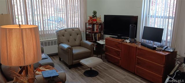 13824 68th Drive 1, Flushing, NY 11367