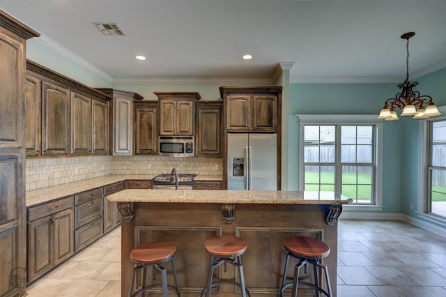 605 Canoe Trail, Bossier City, LA 71111