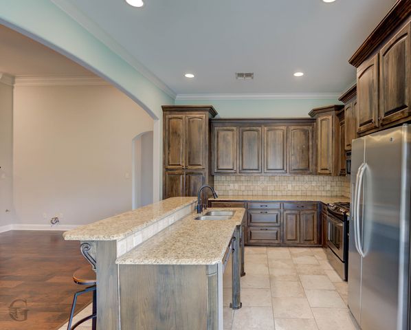 605 Canoe Trail, Bossier City, LA 71111