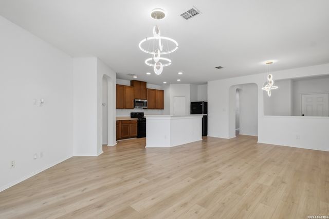 9003 Canter Horse, San Antonio, TX 78254