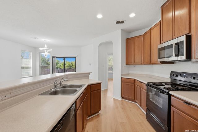 9003 Canter Horse, San Antonio, TX 78254