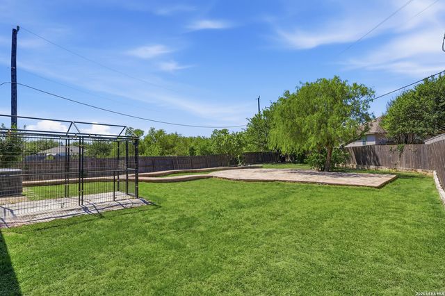 9003 Canter Horse, San Antonio, TX 78254