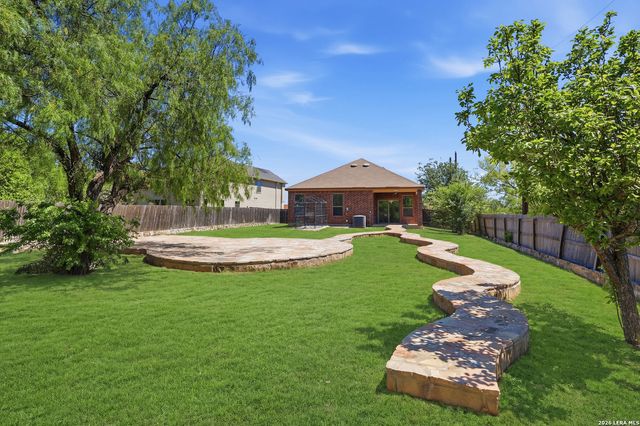 9003 Canter Horse, San Antonio, TX 78254