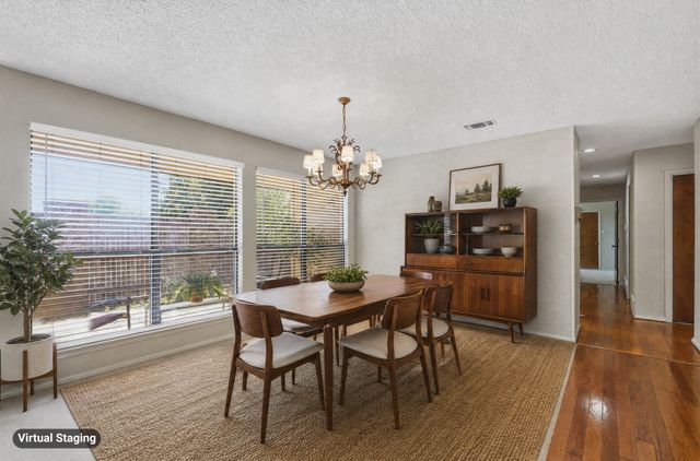 508 Fountainwood Drive, Arlington, TX 76012