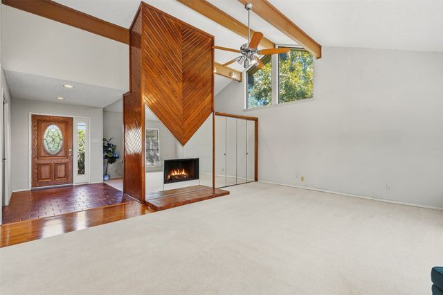 508 Fountainwood Drive, Arlington, TX 76012