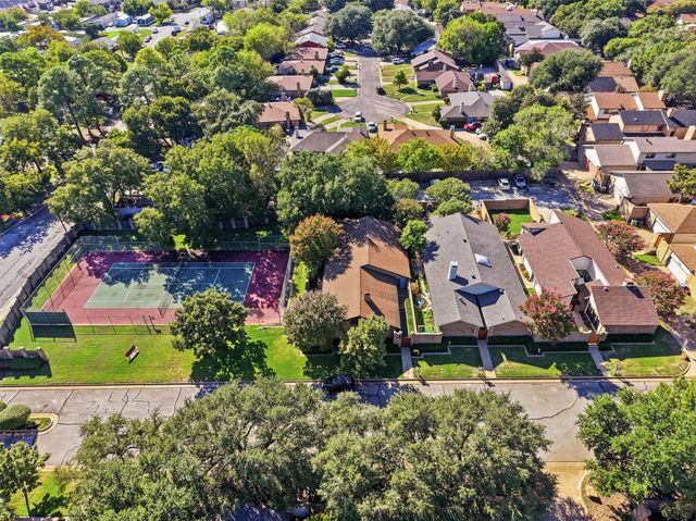 508 Fountainwood Drive, Arlington, TX 76012