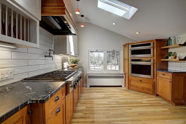 779 Kinnikinnik Hill, Golden, CO 80401