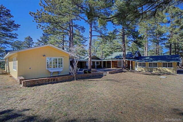 779 Kinnikinnik Hill, Golden, CO 80401