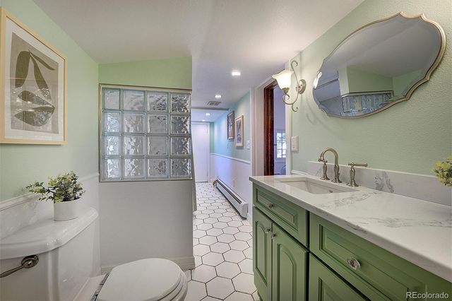 779 Kinnikinnik Hill, Golden, CO 80401