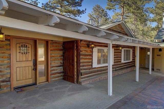 779 Kinnikinnik Hill, Golden, CO 80401