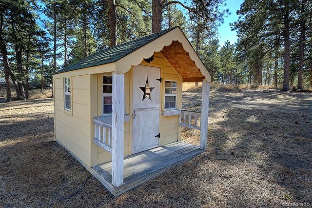 779 Kinnikinnik Hill, Golden, CO 80401