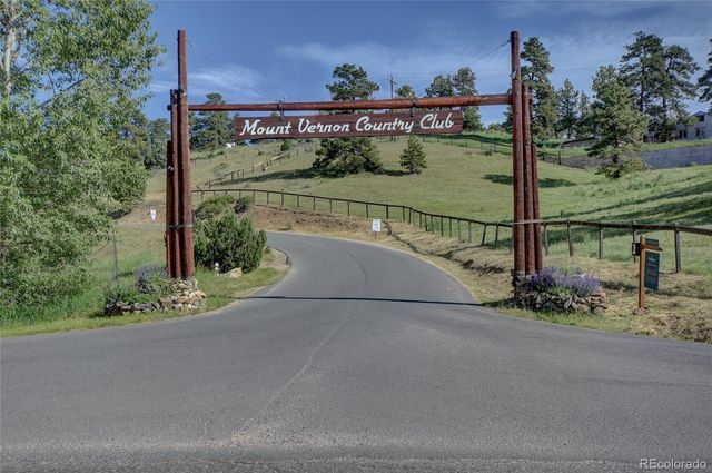 779 Kinnikinnik Hill, Golden, CO 80401