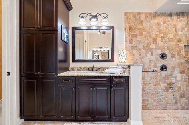 1207 MERRY WATER DRIVE, Lutz, FL 33548