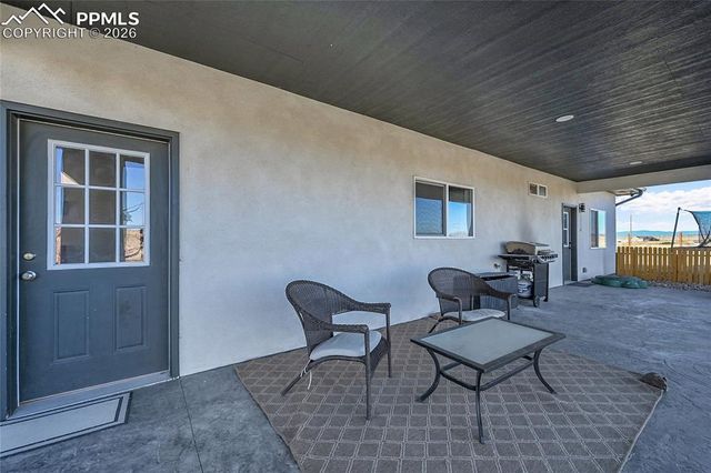 257 E Auburn Avenue, Pueblo West, CO 81007