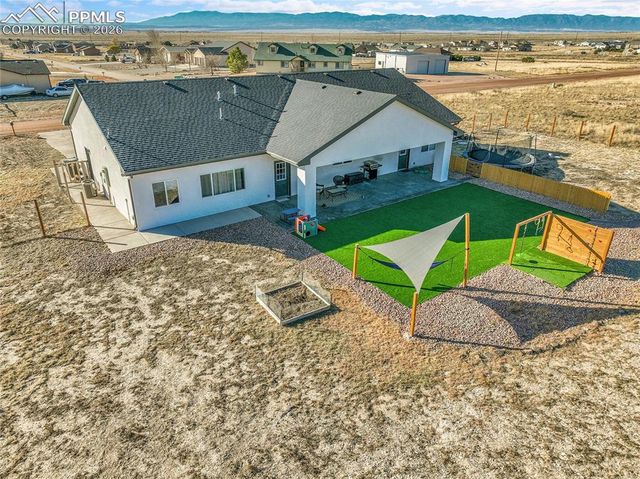 257 E Auburn Avenue, Pueblo West, CO 81007