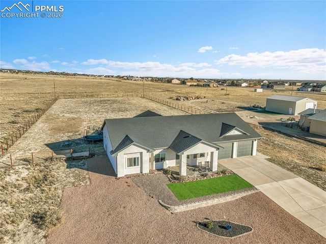 257 E Auburn Avenue, Pueblo West, CO 81007