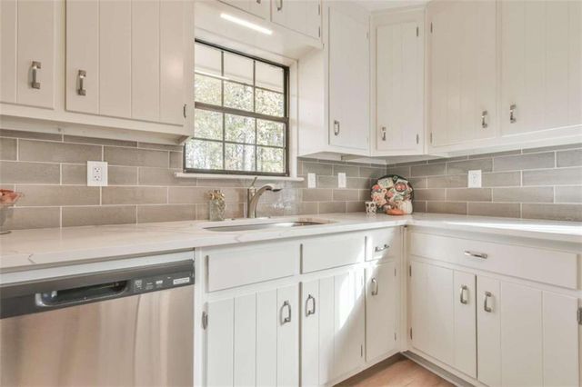 3874 Pine Needle Drive, Duluth, GA 30096