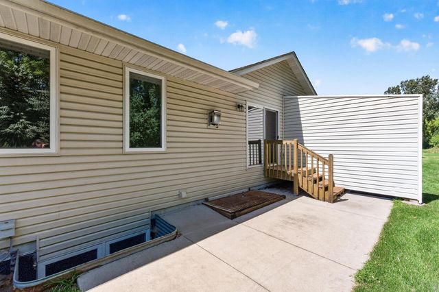 643 86th Lane NW, Coon Rapids, MN 55433
