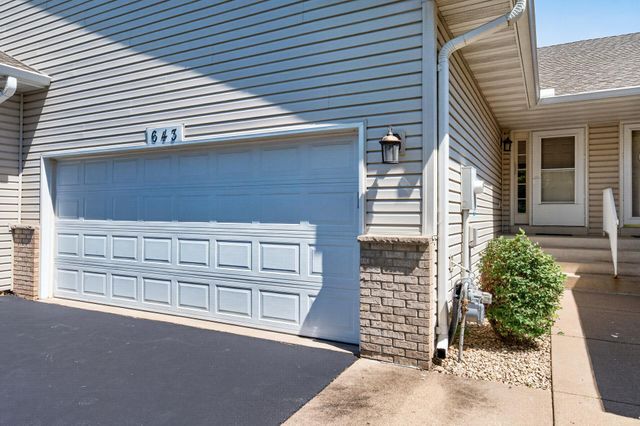 643 86th Lane NW, Coon Rapids, MN 55433