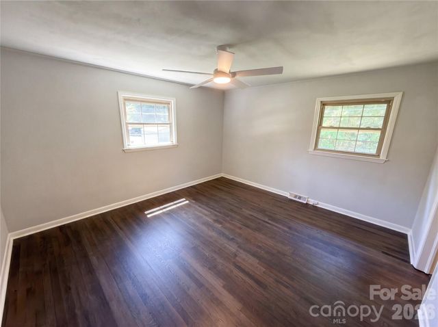1415 Crestfield Drive, Lancaster, SC 29720