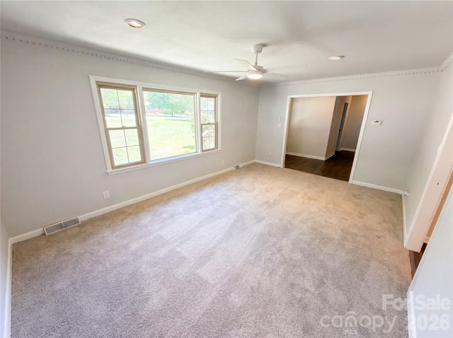 1415 Crestfield Drive, Lancaster, SC 29720