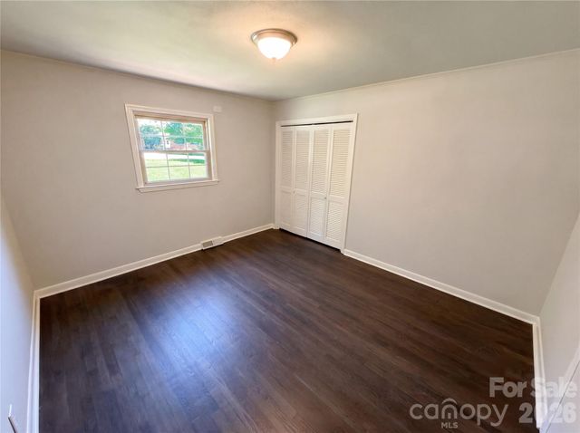 1415 Crestfield Drive, Lancaster, SC 29720