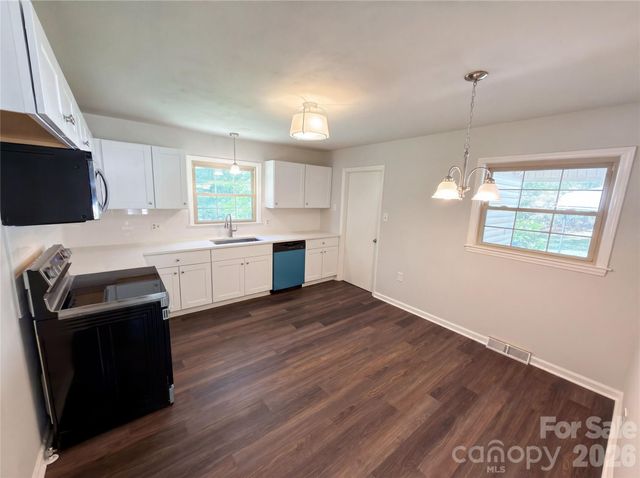 1415 Crestfield Drive, Lancaster, SC 29720